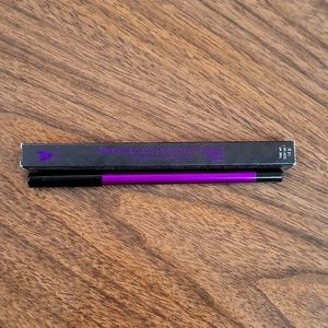 MOODSTRUCK Precision Pencil Eyeliner - Purposeful